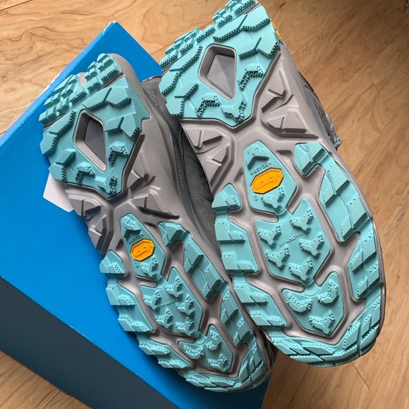 Hoka One One KAHA 2 GTX Athletic shoes - Picture 6 of 14